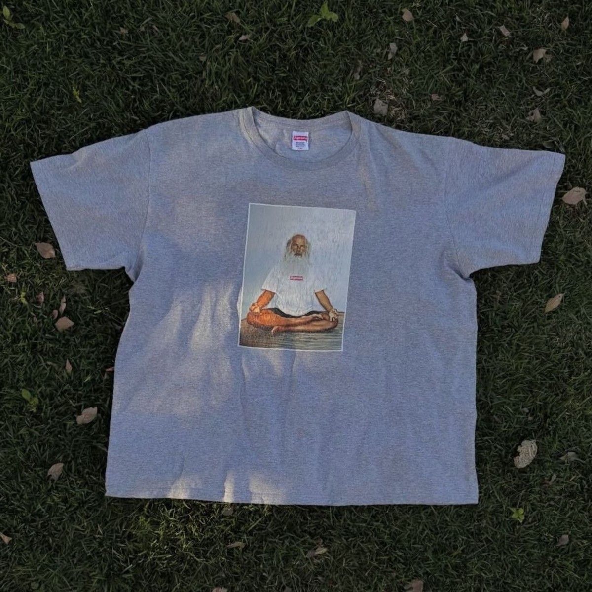 Supreme “Rick Rubin Photo Tee Heather Grey”